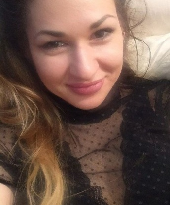 В Москве я создам атмосферу идеального удовольствия, воплотив все твои мечты. У меня есть отличные отзывы и фото, которые сделают тебя жаждущим увидеть меня в реальности. Страсть, нежность и полное расслабление - все это я гарантирую тебе. Ты заслуживаешь лучшего, и я - именно то, что ты искал.💋 Жду нашу встречу!😘 10749, 26 лет